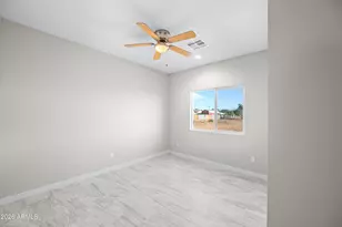 21820 W White Pine Dr, Wittmann, AZ 85361 - Photo 12