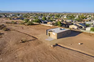 21820 W White Pine Dr, Wittmann, AZ 85361 - Photo 44