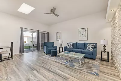 10238 W Campana Drive, Sun City, AZ 85351 - Photo 2