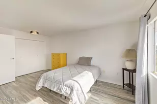 10238 W Campana Dr, Sun City, AZ 85351 - Photo 16