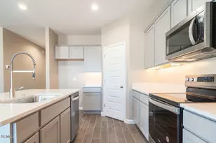 2480 S 241st Ave, Buckeye, AZ 85326 - Photo 4