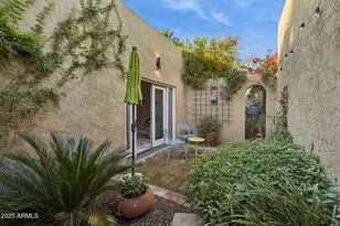 5351 N Questa Tierra Dr, Phoenix, AZ 85012 - Photo 34