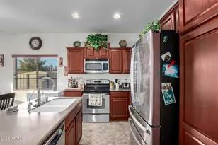 18468 N Comet Trail, Maricopa, AZ 85138 - Photo 8