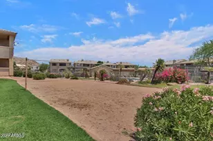 16013 S Desert Foothills Pkwy, Phoenix, AZ 85048 - Photo 30