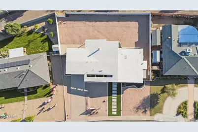 2055 W Windsor Avenue, Phoenix, AZ 85009 - Photo 68