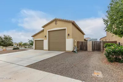 18135 W Tina Lane, Surprise, AZ 85387 - Photo 2