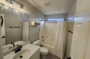 15846 S 17th Ln, Phoenix, AZ 85045 - Photo 16