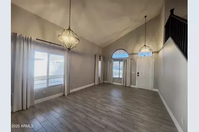 15846 S 17th Lane, Phoenix, AZ 85045 - Photo 6