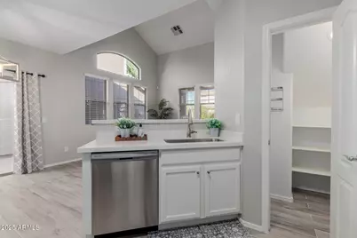 4963 W Escuda Drive, Glendale, AZ 85308 - Photo 8