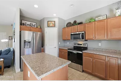 1815 S Hayley Road, Apache Junction, AZ 85119 - Photo 8