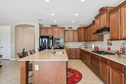 401 W Basswood Avenue, San Tan Valley, AZ 85140 - Photo 10