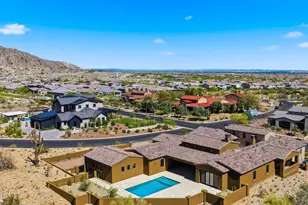 4572 N Regent St, Buckeye, AZ 85396 - Photo 8