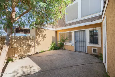 8445 N 34th Avenue, Phoenix, AZ 85051 - Photo 2