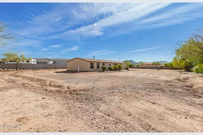 38429 N 27th Avenue, Phoenix, AZ 85086 - Photo 42