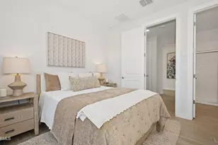 8046 W Royal Palm Rd, Peoria, AZ 85345 - Photo 12