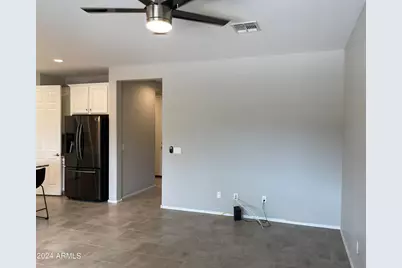 16607 W Mescal Street, Surprise, AZ 85388 - Photo 10