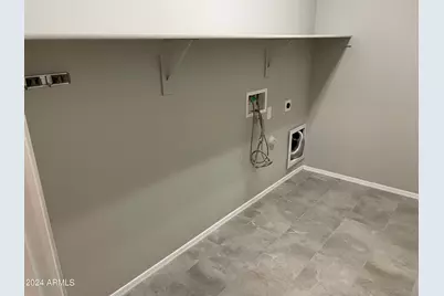 16607 W Mescal Street, Surprise, AZ 85388 - Photo 28