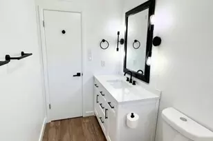 1539 E 3rd St, Mesa, AZ 85203 - Photo 16