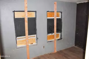 2116 W Hadley St, Phoenix, AZ 85009 - Photo 12