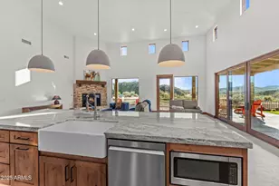 30100 W Walter Rd, Wickenburg, AZ 85390 - Photo 16