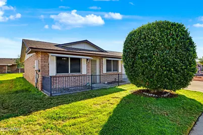 9919 N 97th Drive #A, Peoria, AZ 85345 - Photo 2