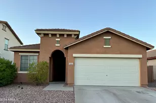2524 W Fawn Dr, Phoenix, AZ 85041 - Photo 1