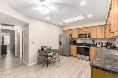 2064 S Farnsworth Drive #101, Mesa, AZ 85209 - Photo 12