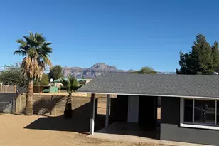 625 S Saguaro Dr, Apache Junction, AZ 85120 - Photo 2