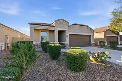36425 W Pampoloma Avenue, Maricopa, AZ 85138 - Photo 4