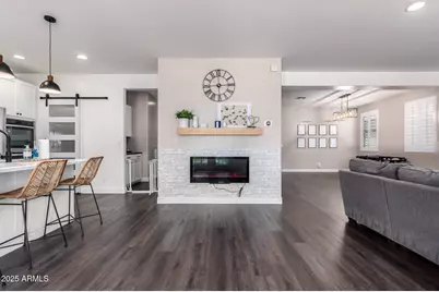 2510 E Fawn Drive, Phoenix, AZ 85042 - Photo 10