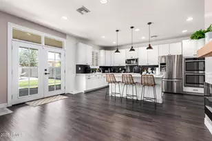 2510 E Fawn Dr, Phoenix, AZ 85042 - Photo 4