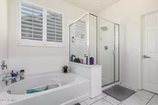 2510 E Fawn Dr, Phoenix, AZ 85042 - Photo 20