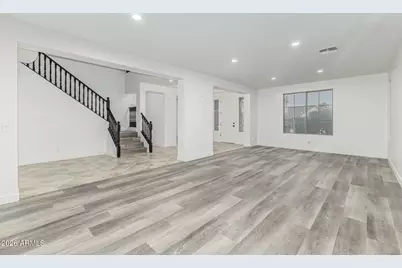 18336 W Banff Lane, Surprise, AZ 85388 - Photo 8