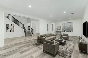 18336 W Banff Ln, Surprise, AZ 85388 - Photo 10