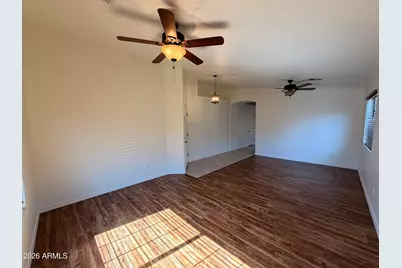 516 E Wolf Hollow Drive, Casa Grande, AZ 85122 - Photo 4