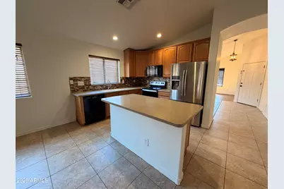 516 E Wolf Hollow Drive, Casa Grande, AZ 85122 - Photo 8