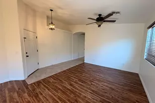 516 E Wolf Hollow Dr, Casa Grande, AZ 85122 - Photo 6