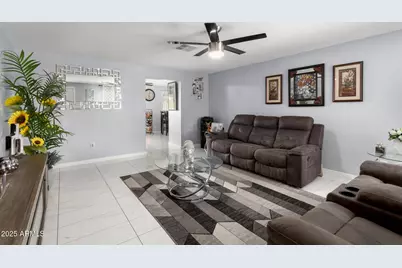 7136 W Westview Drive, Phoenix, AZ 85033 - Photo 4