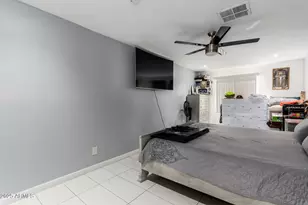 7136 W Westview Dr, Phoenix, AZ 85033 - Photo 14