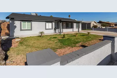 7136 W Westview Drive, Phoenix, AZ 85033 - Photo 2