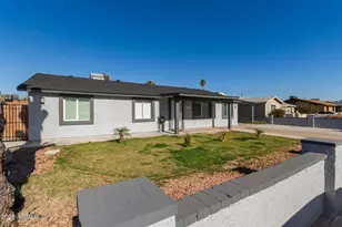 7136 W Westview Dr, Phoenix, AZ 85033 - Photo 2