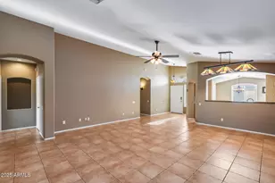 10588 E Dutchmans Trail, Gold Canyon, AZ 85118 - Photo 20