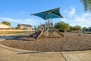 17915 W Maui Ln, Surprise, AZ 85388 - Photo 44