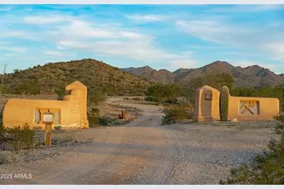 69182 N Centennial Park Road, Salome, AZ 85348 - Photo 12