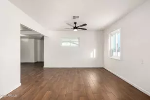 9222 S Montezuma St, Phoenix, AZ 85041 - Photo 12