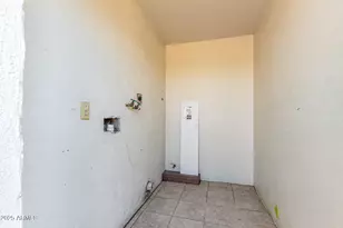 9222 S Montezuma St, Phoenix, AZ 85041 - Photo 24