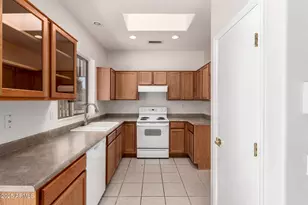 21067 N Sequoia Crest Dr, Surprise, AZ 85387 - Photo 6