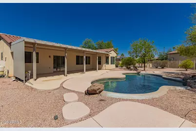 21067 N Sequoia Crest Drive, Surprise, AZ 85387 - Photo 20
