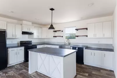 9713 S Thornton Road, Casa Grande, AZ 85193 - Photo 8