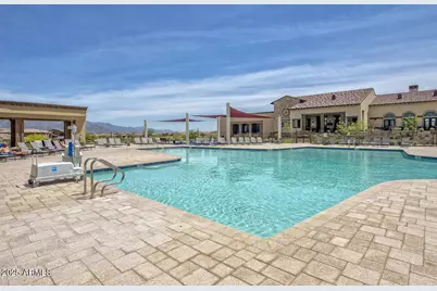 17864 W Thistle Landing Drive, Goodyear, AZ 85338 - Photo 38